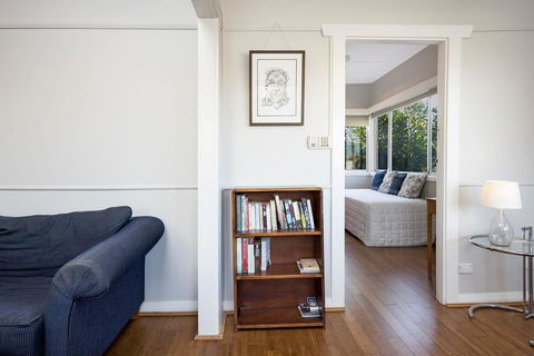 The Entrance North Lakeside Cottage - Accommodation Bookings 3