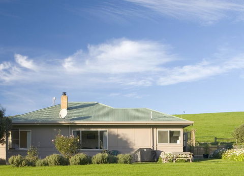 The Farm House - Accommodation Bookings 1