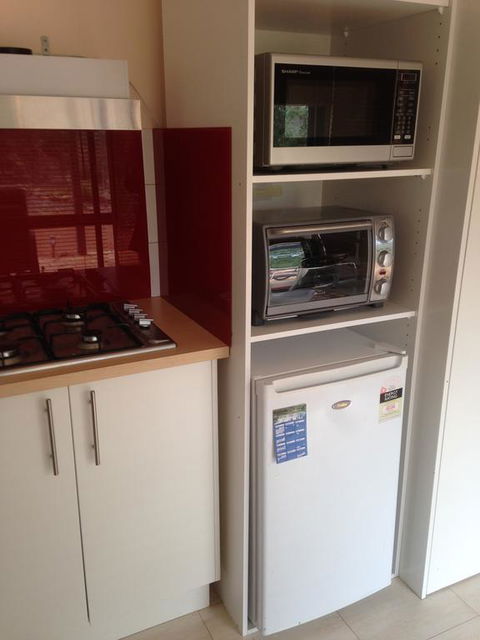 The Folly - Accommodation Bookings 3