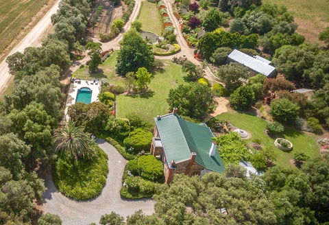 The Garden Cottage At The Olives - Accommodation Bookings 2
