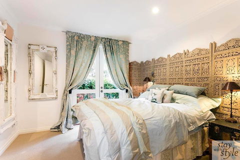 The Gatehouse - Light Filled Cottage In The Leafy Suburb Of Hawthorn - Accommodation Bookings 2