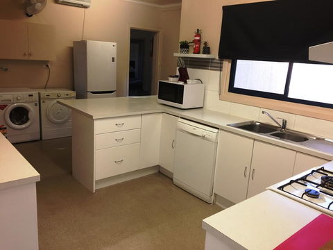 The Gazebo Place - Strathmerton - Accommodation Bookings 3