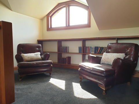 The George Yering - Accommodation Bookings 2