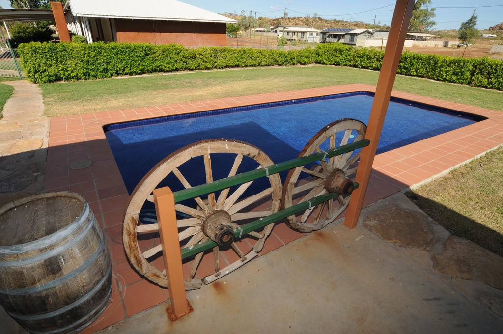 Hughenden QLD Accommodation Bookings