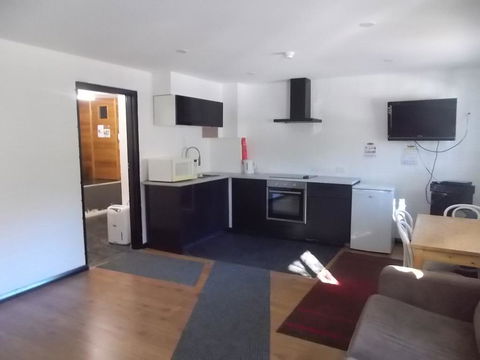 The Granny Flat - Accommodation Bookings 3