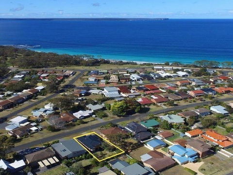 The Great White - Beach Living At Its Best - Accommodation Bookings 3