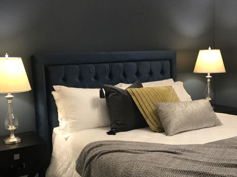 The Grove - Accommodation Bookings 2