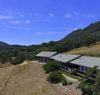 The Homestead at Holmeslgen at Eildon - Accommodation Bookings