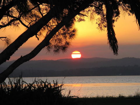 The Jetty Cabin Lakeside - Accommodation Bookings 0