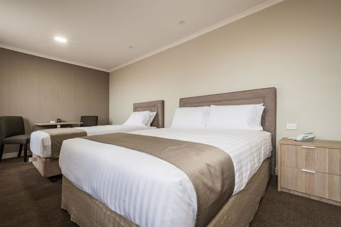 The Lighthouse Hotel - Accommodation Bookings 3