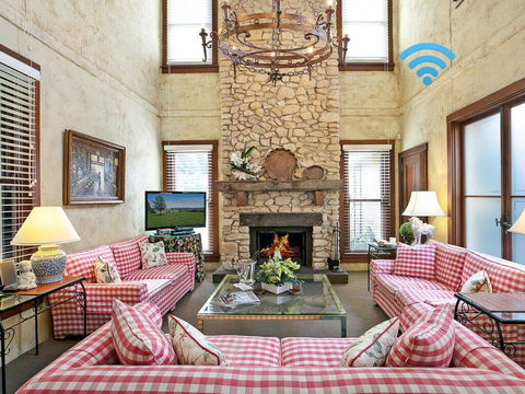 The Lodge @ Linden Hall - Accommodation Bookings 0