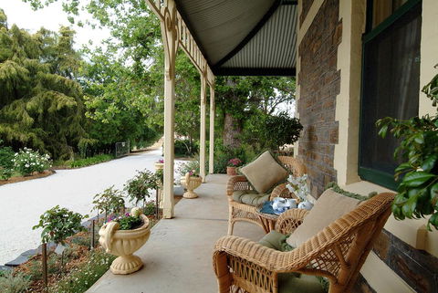The Lodge Country House - Accommodation Bookings 1