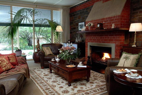 The Lodge Country House - Accommodation Bookings 3