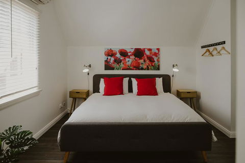The Loft @ Denver - Accommodation Bookings 1