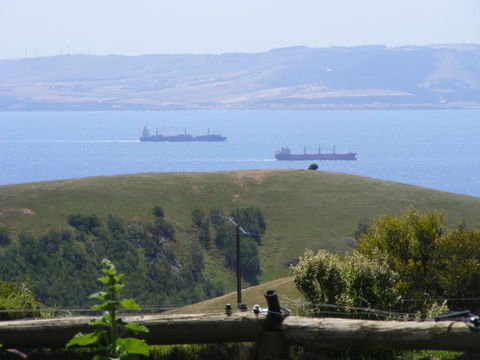 The Lookout - Accommodation Bookings 2