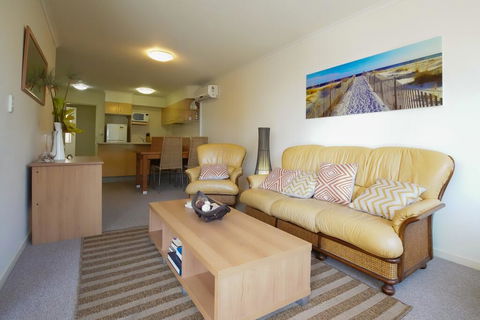 The Marina Unit 310, 2 Little Street, Forster - Accommodation Bookings 1