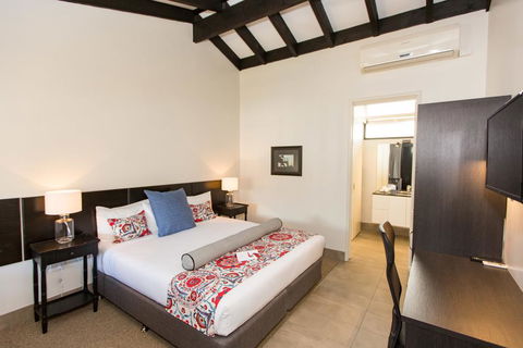 The Matador - Accommodation Bookings 1