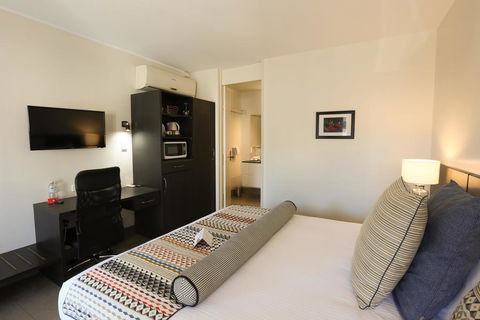 The Matador - Accommodation Bookings 3