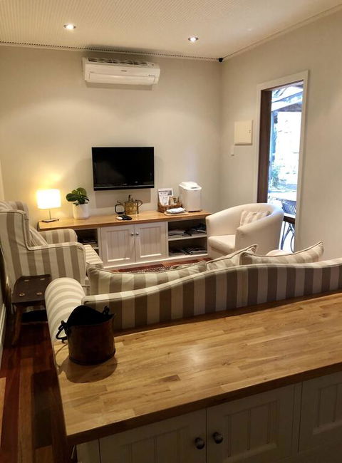 The Miners Cottage, Barossa - Accommodation Bookings 3
