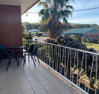 The Norburn' 3 Norburn Avenue - aircon boat parking close to water  clubs - Accommodation Bookings