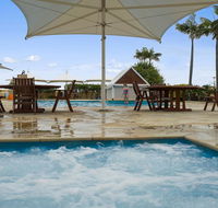 The Oaks Waterfront Resort Unit 302 - Accommodation Bookings