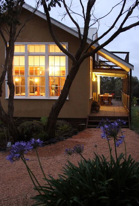 The Old School House - Accommodation Bookings 3