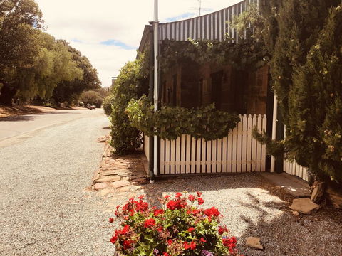 The Olde Devonshire House - Accommodation Bookings 0