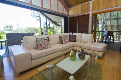 The Pines - Accommodation Bookings 2