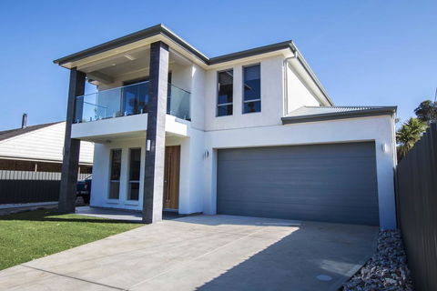 The Races Complex - Accommodation Bookings 0
