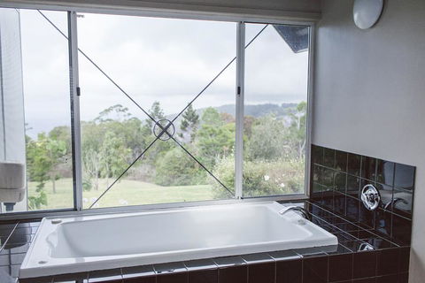 The Retreat Tamborine Mountain - Accommodation Bookings 1