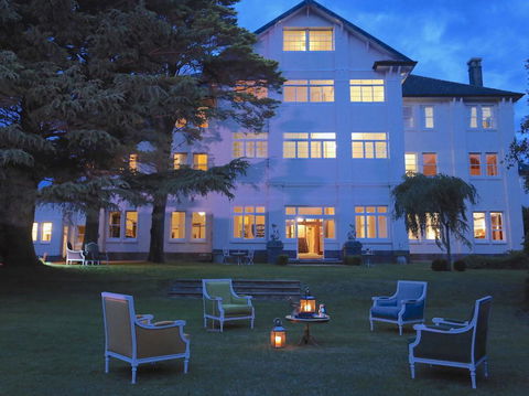 The Robertson Hotel - Accommodation Bookings 0