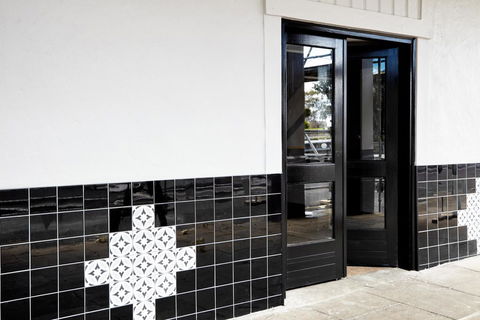 The Royal Hotel, Drouin - Accommodation Bookings 3