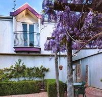 The Stable On Olive