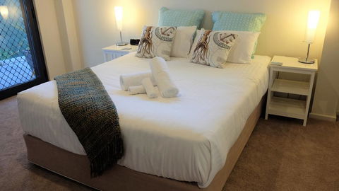 THE TIN SHED Couples Accommodation At Bay Of Fires - Accommodation Bookings 2