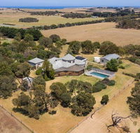 The Track House - Accommodation Bookings
