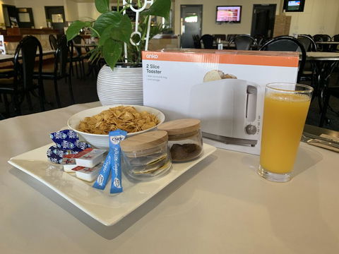 The Victoria Hotel - Accommodation Bookings 1