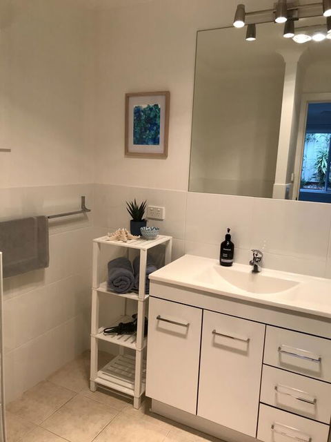 The Villa Shelly Beach - Accommodation Bookings 3