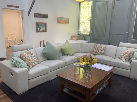 The Woolshed - Accommodation Bookings 1