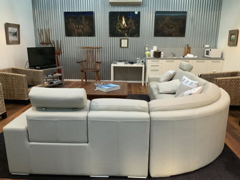 The Woolshed - Accommodation Bookings 3