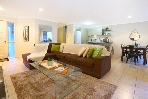 Theme Park HolidayTownhouse - Accommodation Bookings 2