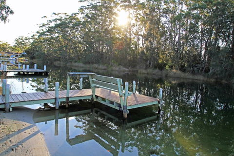 Thora Street Waterfront - Accommodation Bookings 0