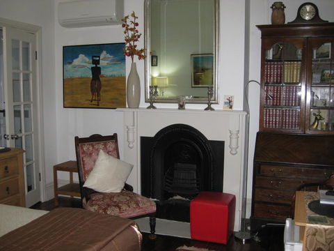 Three Chimneys Bed And Breakfast Boutique Guest House - Accommodation Bookings 2