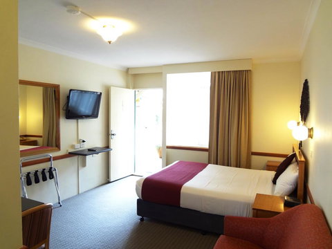 Three Explorers Motel - Accommodation Bookings 3