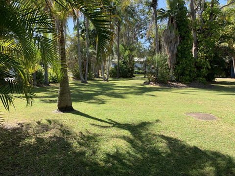 Tin Can Bay Motel - Accommodation Bookings 3