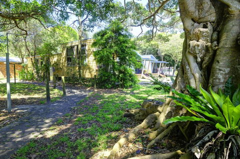 Tiona Holiday Park - Accommodation Bookings 3