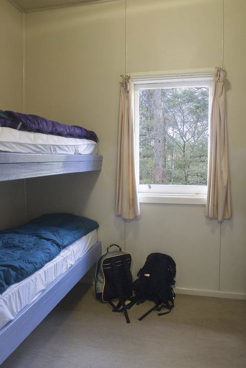 Toms Cabin - Accommodation Bookings 3