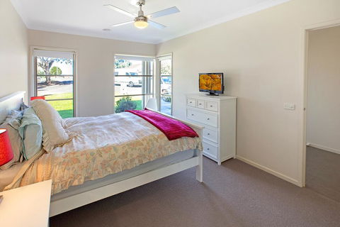 Toonalook Retreat - Pet Friendly And Close To Town - Accommodation Bookings 1