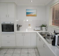 Torquay Beach Holiday House