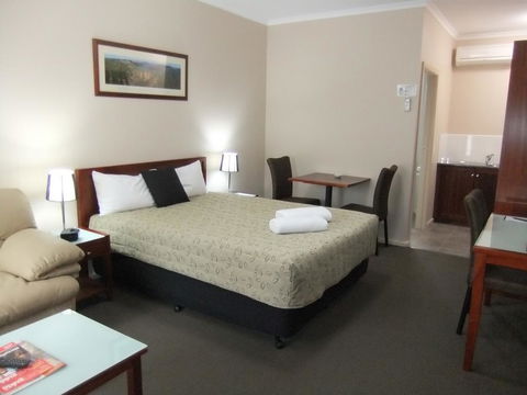 Top Of The Town Motel - Accommodation Bookings 2