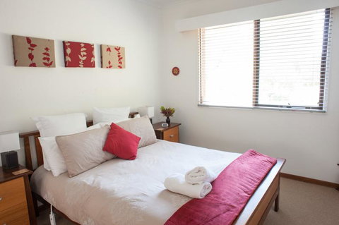 TorquayToongahra BnB - Accommodation Bookings 1